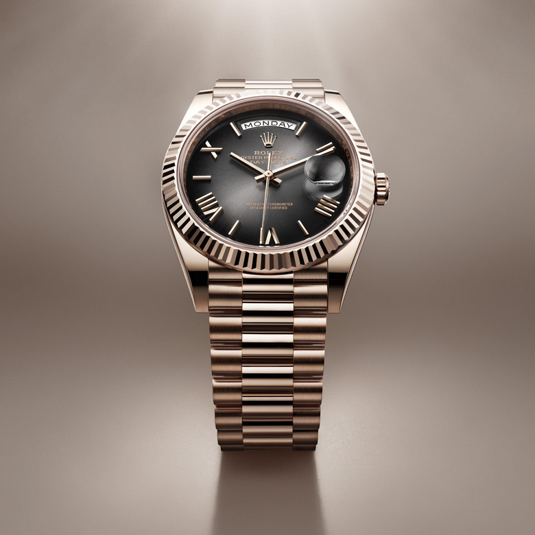 rolex-collection_banner-day-date-m228235-0055_2402jva_001-portrait